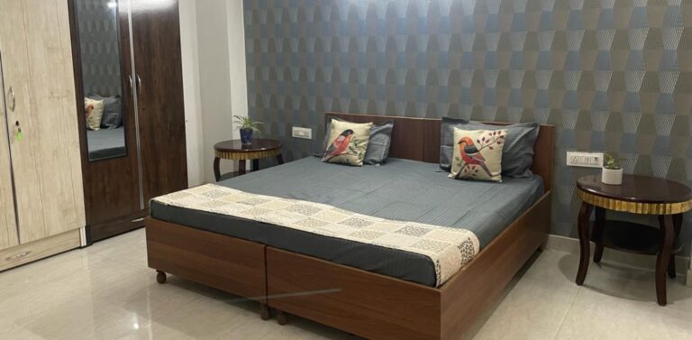 Top PGs Near Golf Course Road & One Horizon Centre Gurgaon